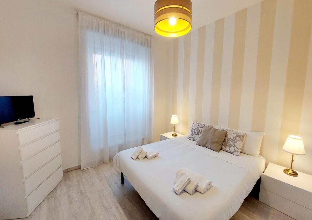 Bbhome Stylish Gold Apartment Near Trastevere Station Rzym Zewnętrze zdjęcie